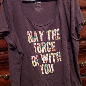 Torrid tee shirt size 3